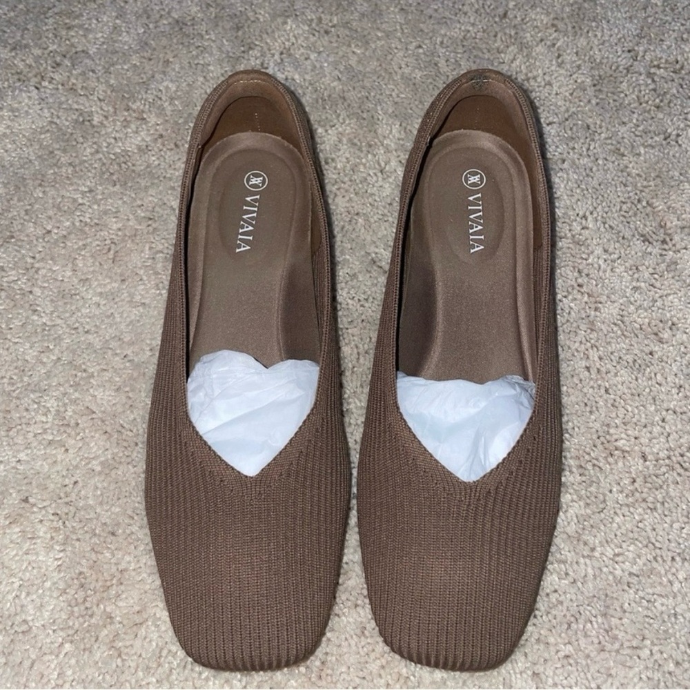 VIVAIA Women's Margot 2.0 Square Toe V-Cut Flats EU 36.5 Wide